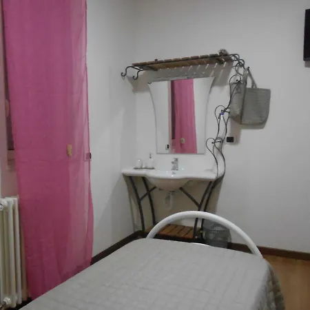 Latorre Affittacamere Guest house *